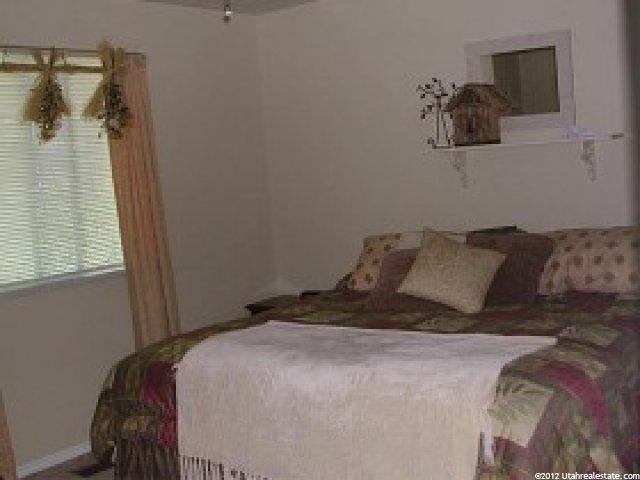 4917 S 3450 W, Roy, UT 84067 — photo 4