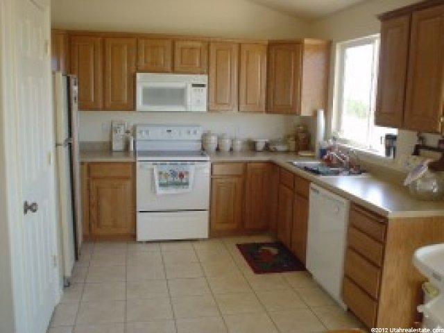 1368 Riley Dr, Payson, UT 84651 — photo 4