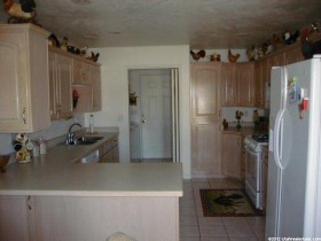 934 W 500 S, Vernal, UT 84078 — photo 3