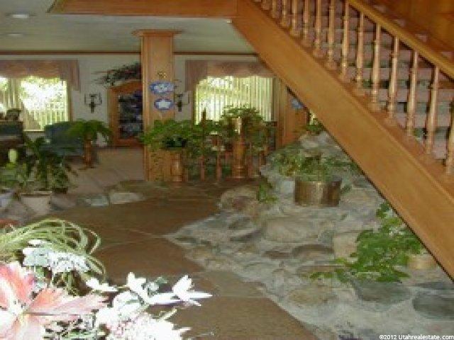 1058 E Birchbrook Cir, Midvale, UT 84047 — photo 7