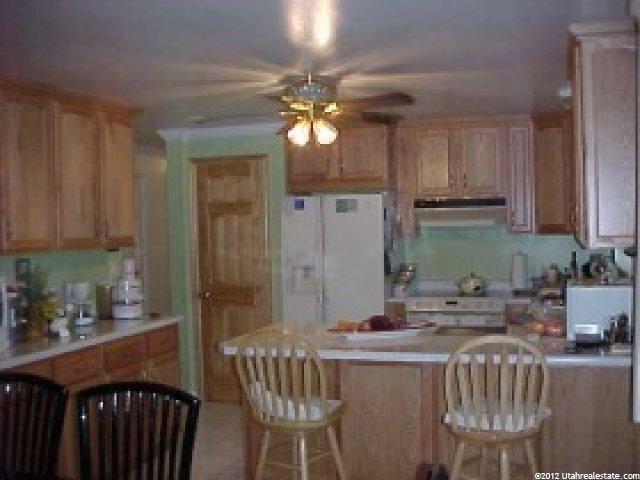 8424 S Cornell Dr E, Sandy, UT 84094 — photo 4