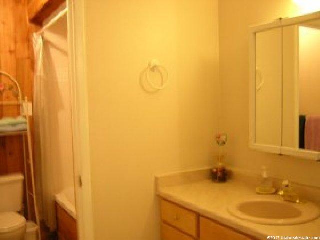 2205 Buttonwood Dr, Sandy, UT 84092 — photo 6