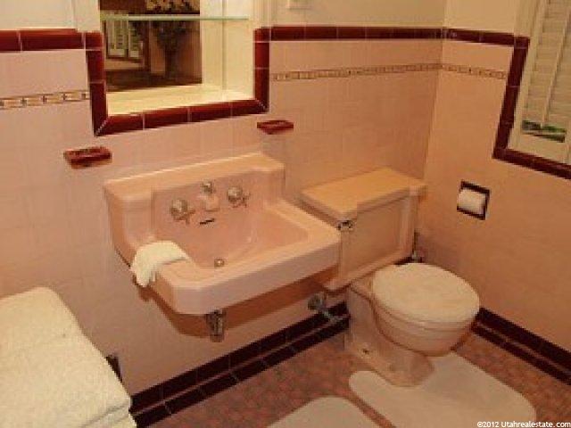 2026 E 4500 S, Holladay, UT 84117 — photo 6