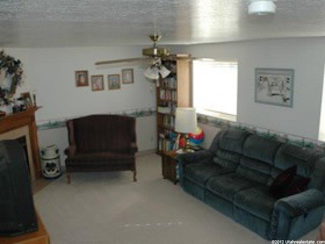 5752 S 3750 W, Roy, UT 84067 — photo 4