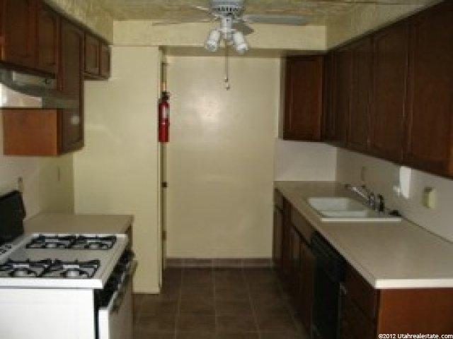 1640 E 800 S, Clearfield, UT 84015 — photo 2