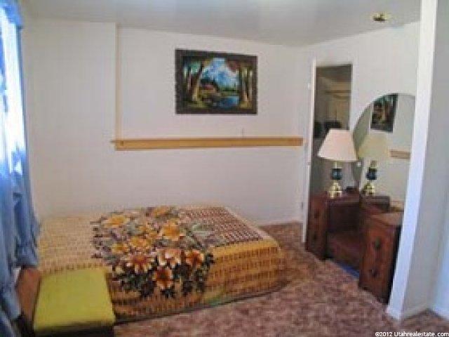 936 W 2600 N, Clinton, UT 84015 — photo 6