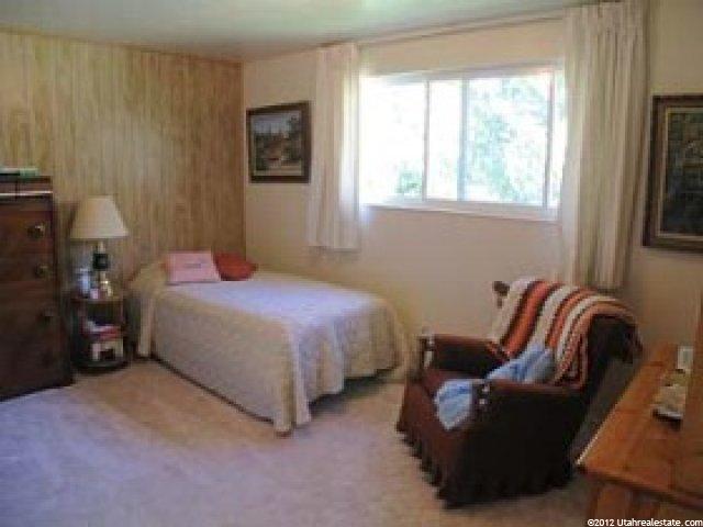 936 W 2600 N, Clinton, UT 84015 — photo 7