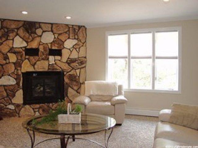 136 Paracle Cir, Farmington, UT 84025 — photo 5