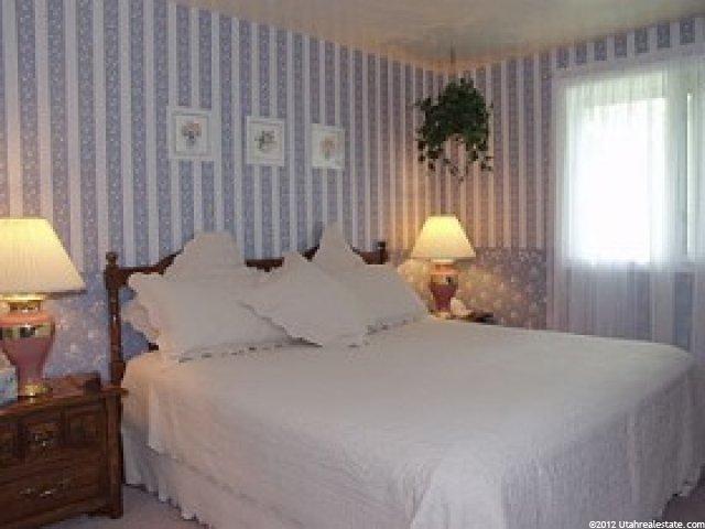 136 Paracle Cir, Farmington, UT 84025 — photo 6