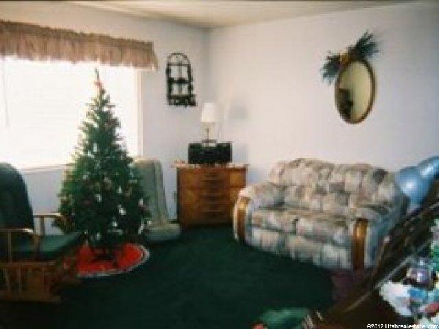 348 W 2400 S, Clearfield, UT 84015 — photo 2