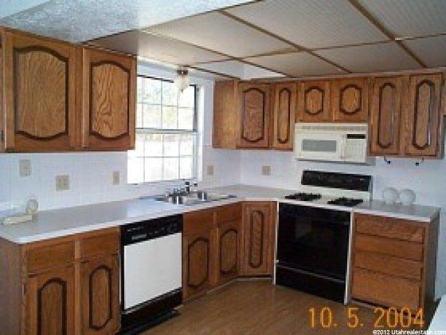 765 E 425 S, Layton, UT 84041 — photo 2