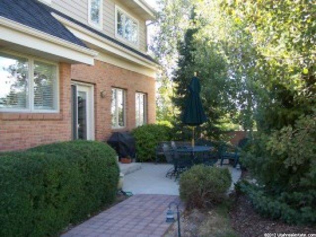 16 S Gatehouse Ln E, Sandy, UT 84092 — photo 7