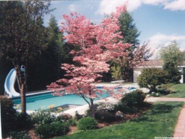 8364 S Red River Rd, Sandy, UT 84093 — photo 2