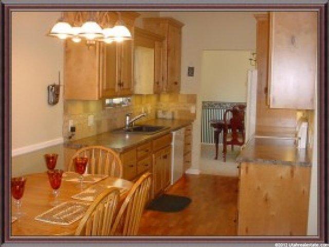 10292 S 2375 E, Sandy, UT 84092 — photo 2