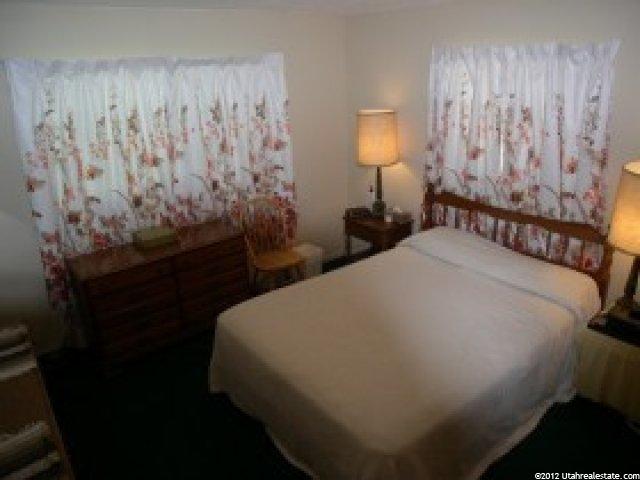5316 S 2500 W, Roy, UT 84067 — photo 7