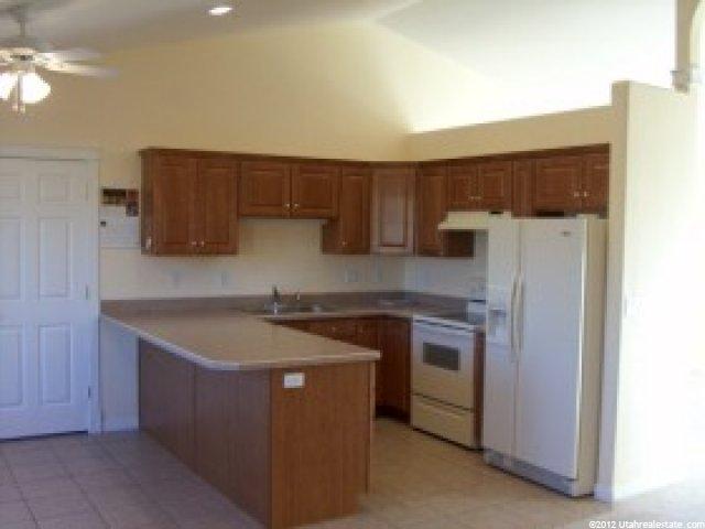 577 W 150 N, Hyrum, UT 84319 — photo 5