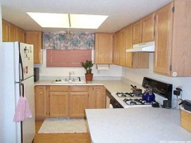 6669 Roundstem Rd, West Jordan, UT 84084 — photo 4