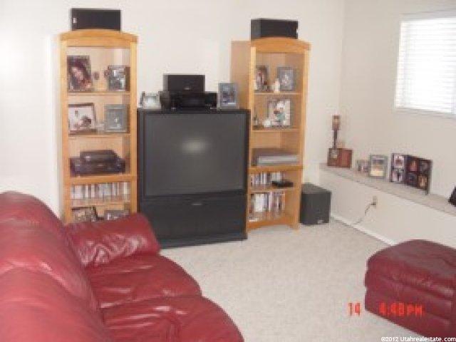 1136 N 150 W, Layton, UT 84041 — photo 6