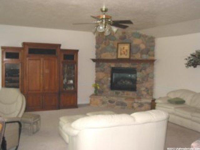 1607 E 575 N, Layton, UT 84040 — photo 4