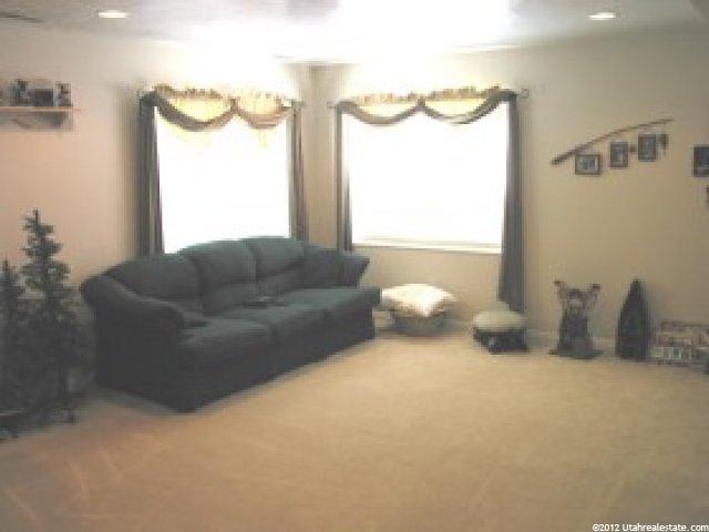 1448 Prestwick Dr, Syracuse, UT 84075 — photo 7