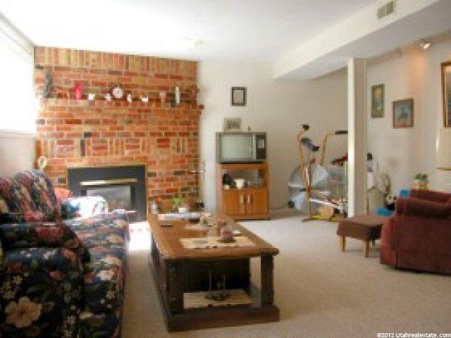 2573 W 4900 S, Roy, UT 84067 — photo 2