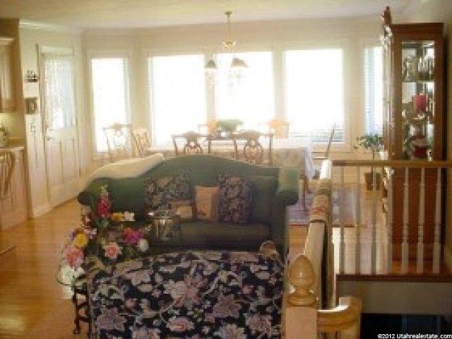 722 N 700 E, Centerville, UT 84014 — photo 3