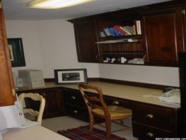 722 N 700 E, Centerville, UT 84014 — photo 7