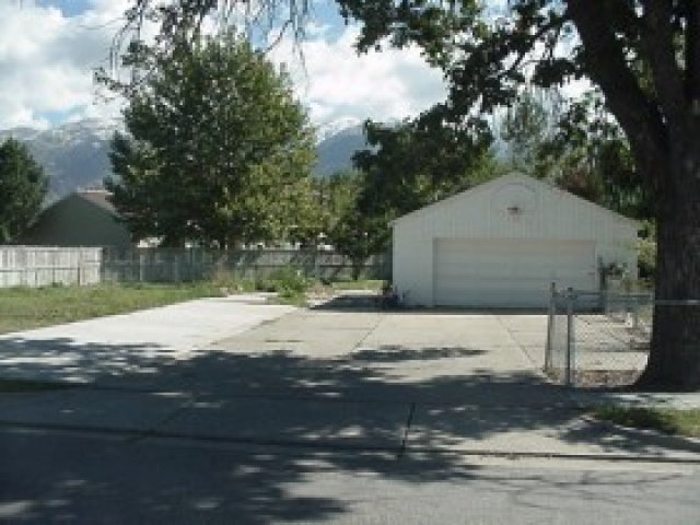 295 S Fort Ln E, Layton, UT 84041 — photo 2