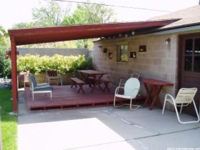 5456 S 2375 W, Roy, UT 84067 — photo 8