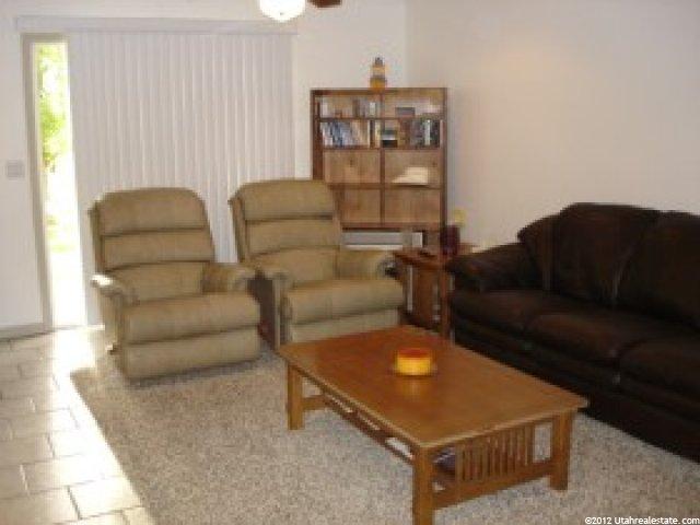 550 Sunset Dr, Kaysville, UT 84037 — photo 2