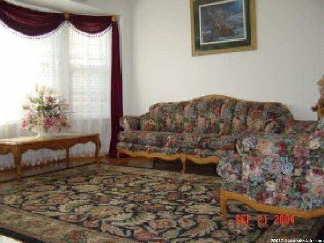 7204 Mountain Hill Dr, West Jordan, UT 84084 — photo 4