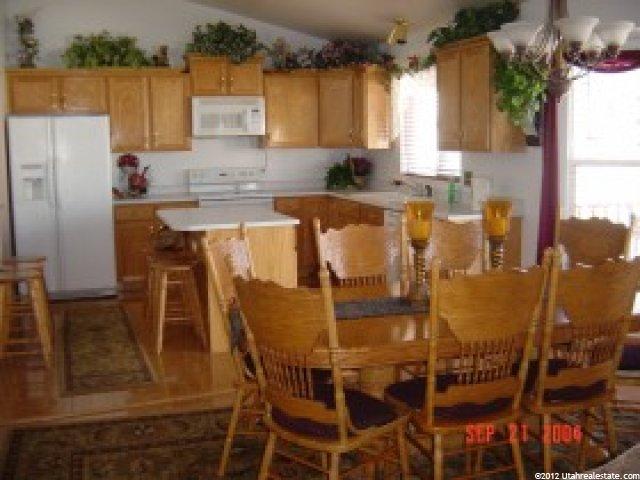 7204 Mountain Hill Dr, West Jordan, UT 84084 — photo 5