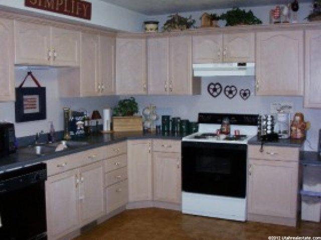 8613 S Monroe St W, Sandy, UT 84070 — photo 3