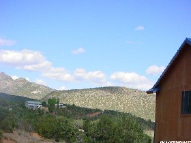 122 E Pine View Dr, Central, UT 84722 — photo 2