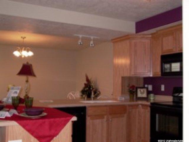 9416 S 530 E, Sandy, UT 84070 — photo 2