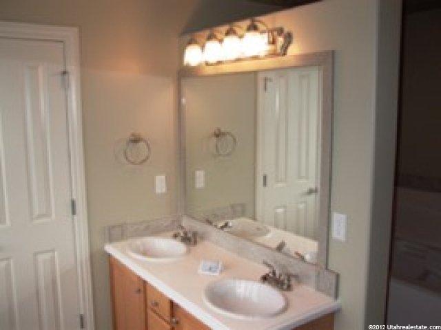 9417 S 530 E, Sandy, UT 84070 — photo 5