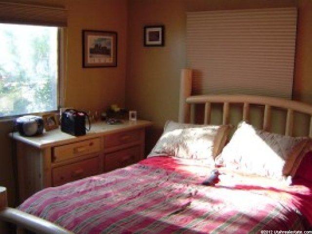 7585 S 1000 E, Midvale, UT 84047 — photo 4