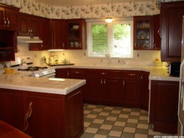 4953 Memory Ln, Holladay, UT 84117 — photo 5