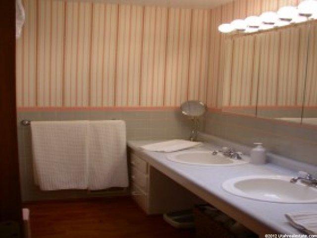 4953 Memory Ln, Holladay, UT 84117 — photo 6