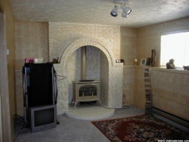 1275 W 200 N, Vernal, UT 84078 — photo 5