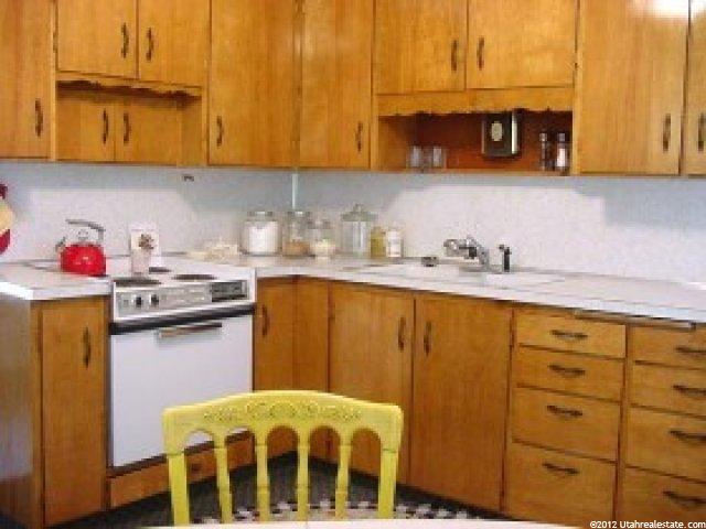 293 W 400 N, Logan, UT 84321 — photo 4