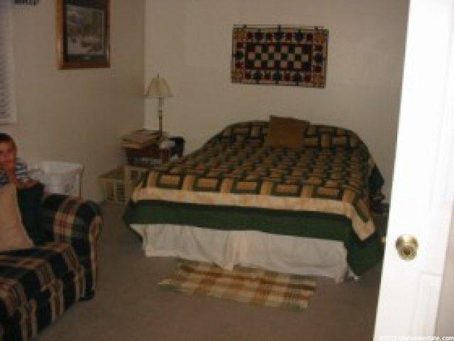 1124 W 1900 S, Woods Cross, UT 84087 — photo 8