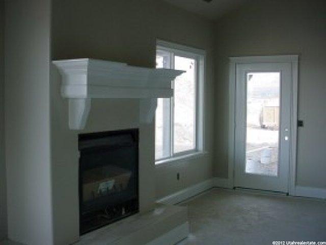 2086 Lonestar Dr, Farmington, UT 84025 — photo 2