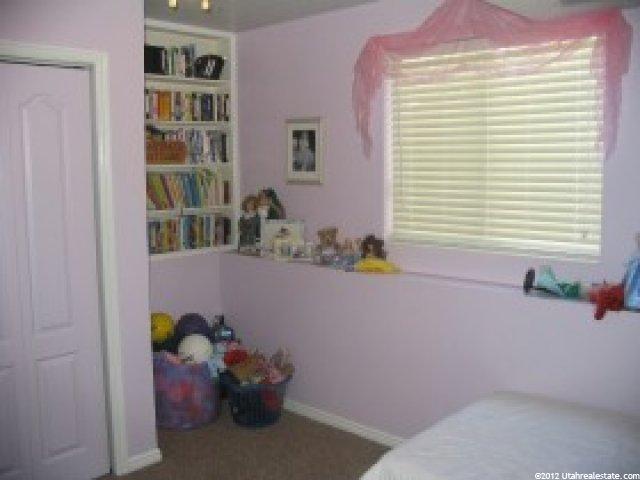 883 N 450 W, Kaysville, UT 84037 — photo 8