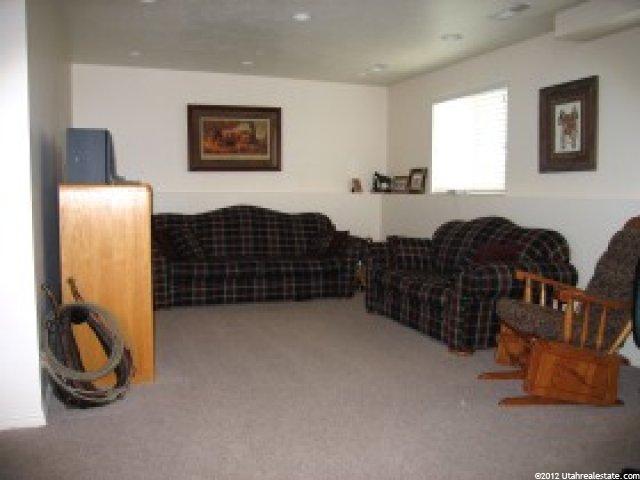 1452 W 1900 S, Woods Cross, UT 84087 — photo 4