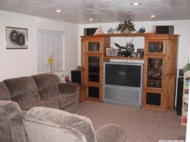 5313 S 4200 W, Roy, UT 84067 — photo 3