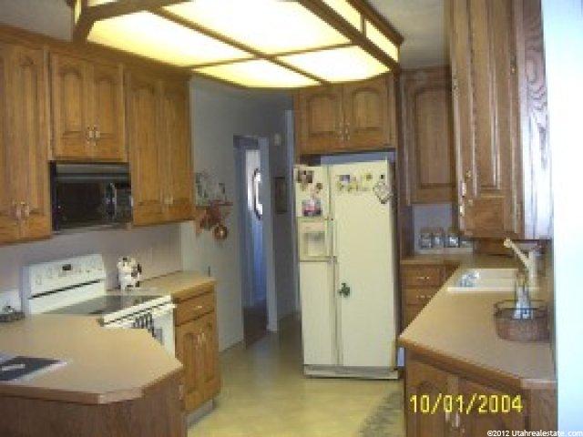 5010 S 2600 W, Roy, UT 84067 — photo 3
