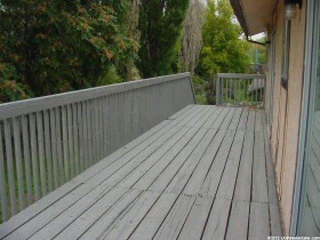 620 Barlow St, Clearfield, UT 84015 — photo 3
