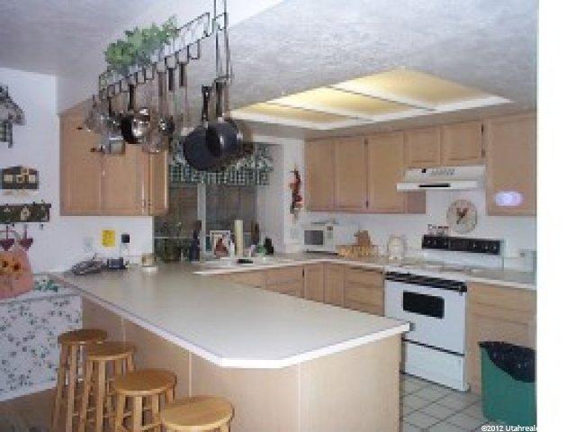3985 S Arco Cir E, Holladay, UT 84124 — photo 2