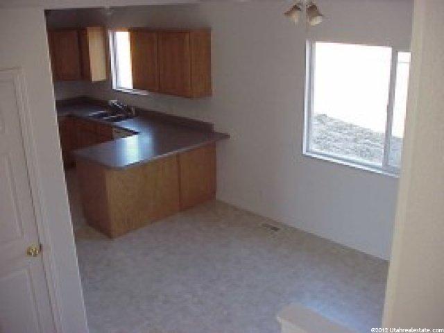 272 E 1150 N, Harrisville, UT 84404 — photo 5
